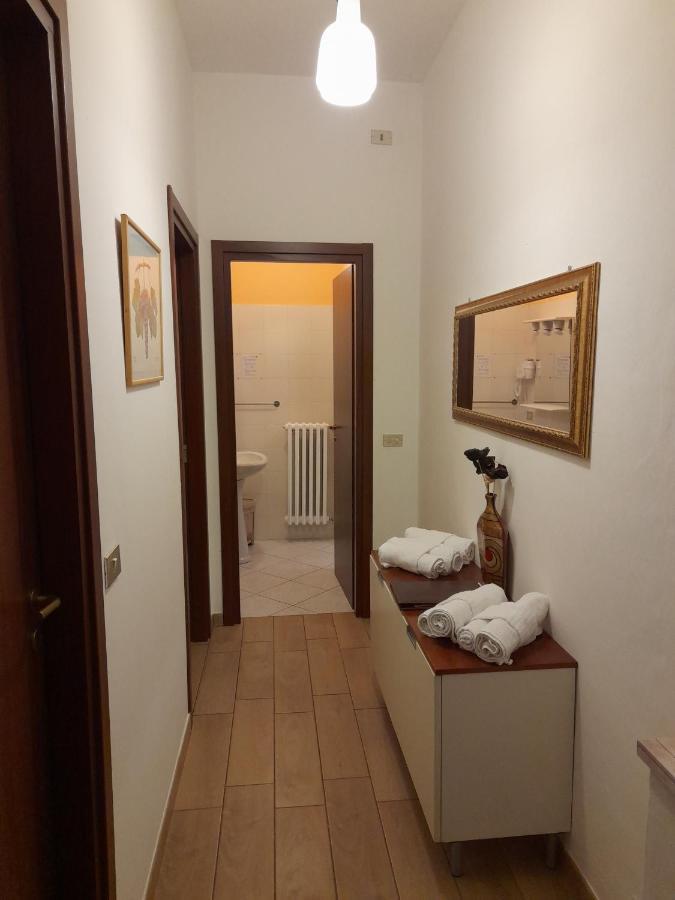Agriturismo La Ruota Montelupo Albese Bagian luar foto
